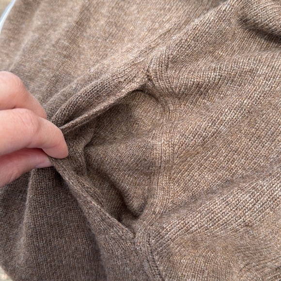 J. Jill Brown Wool Sleeveless Pockets Sweater S/M NWT - Picture 9 of 9